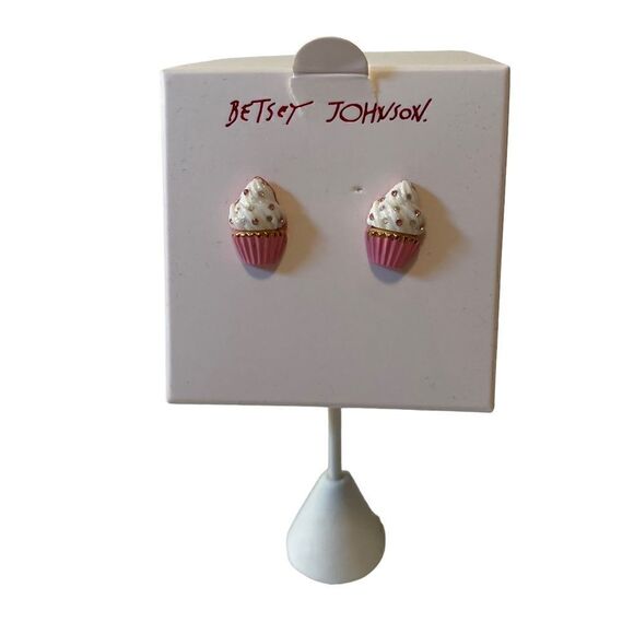 Betsey Johnson Adorable Sparkly Pink & White Cupcake Posts. - Picture 1 of 7